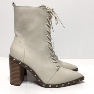 Cream crocodile boot Charles by Charles David lace up studded Duffy US 7